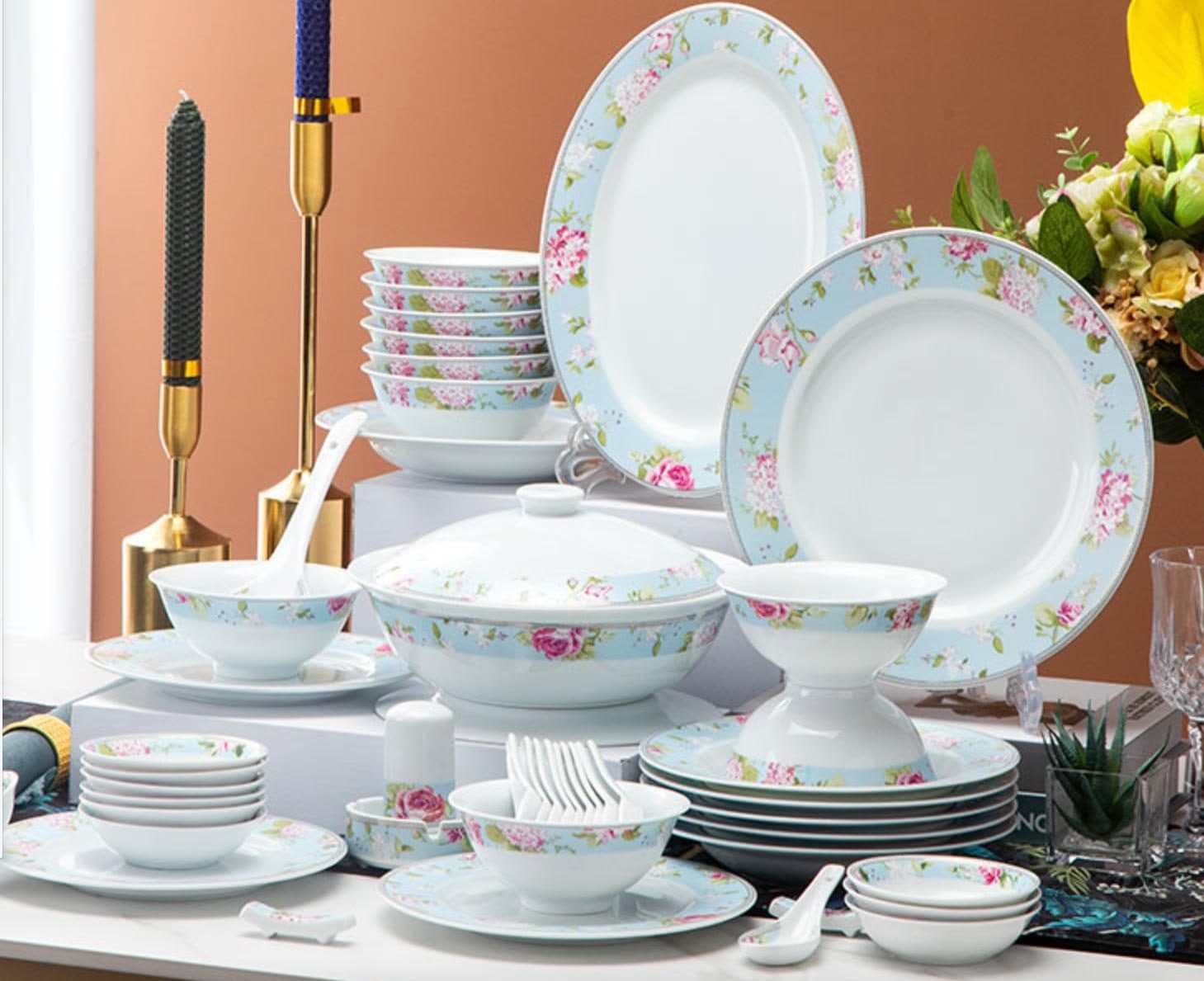 Red Leaf Chinese Fragrant Hills Sky — a 56-piece Chinese porcelain dinner service